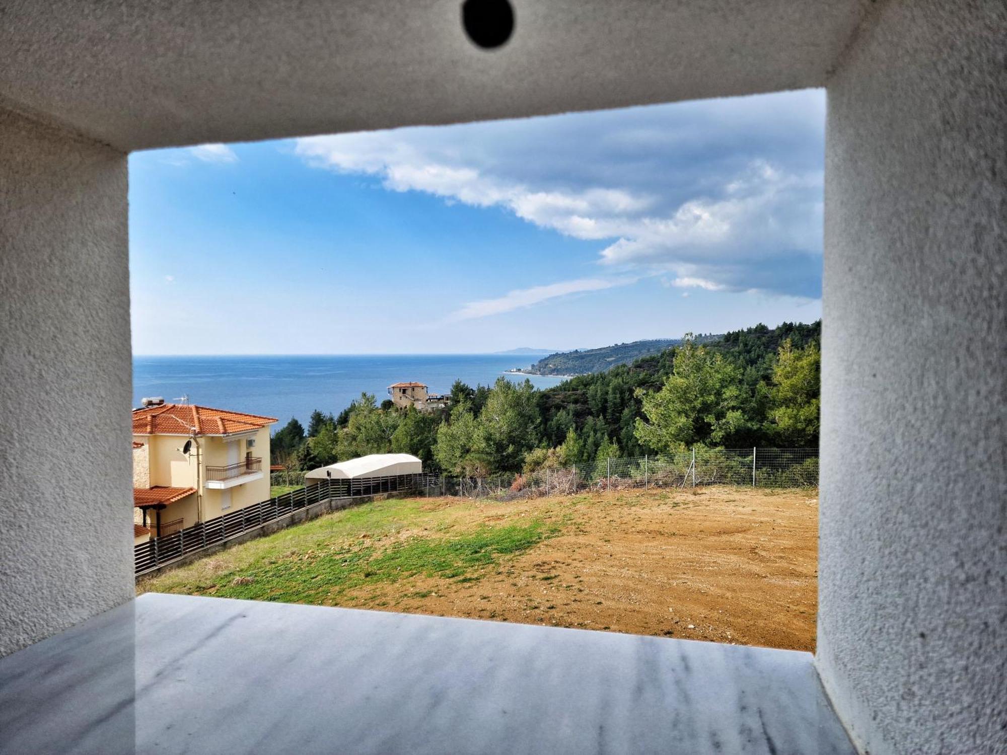 Loutra Holiday home